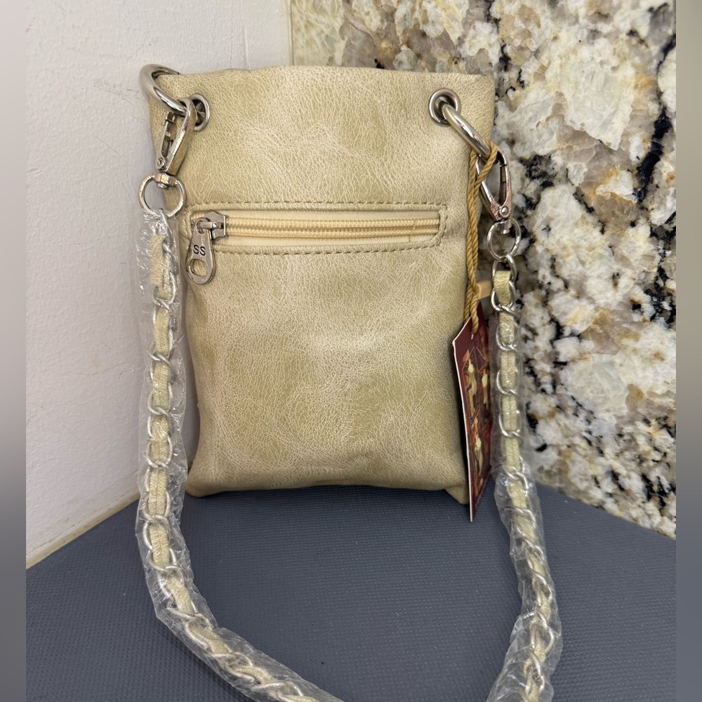 NWT Southwestern Patterned Studded Crossbody Convertible Bag - Picture 4 of 10